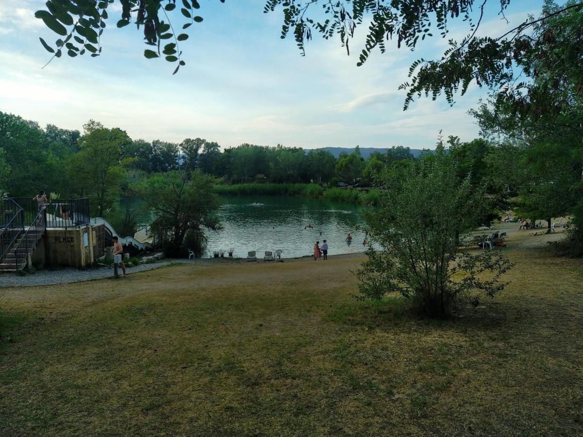 Camping Homair Domaine Des Iscles Mobil-Home Climatise Ла-Рок-д'Антерон Екстер'єр фото